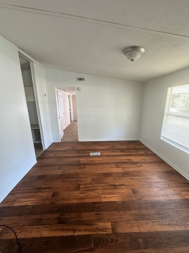 Foto del edificio - 3 Bedroom/2 Bath Mobile Home in Hahira