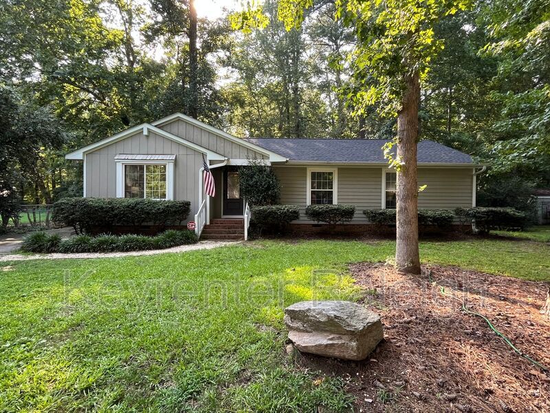 Primary Photo - 5507 Shadowbrook Dr