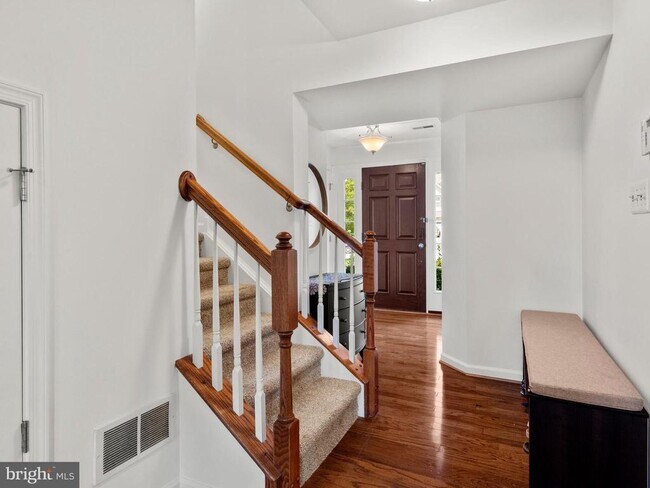 Building Photo - 232 Tall Trees Cir