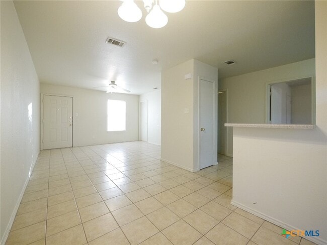 Building Photo - 1621 Inca Dr