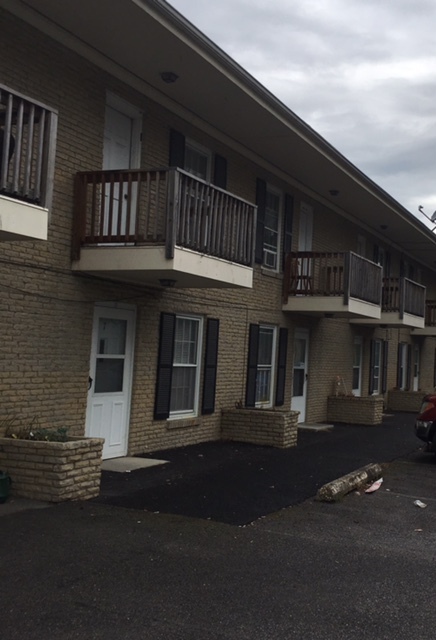 Primary Photo - 100 Carter Dr