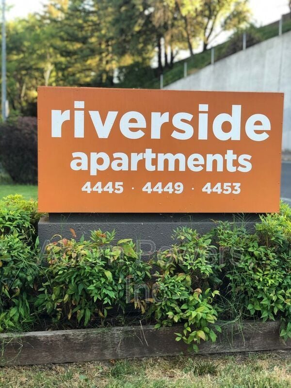 Building Photo - 4453-1 Riverside