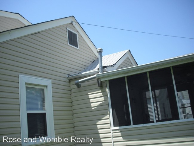 Building Photo - 935 Vermont Ave