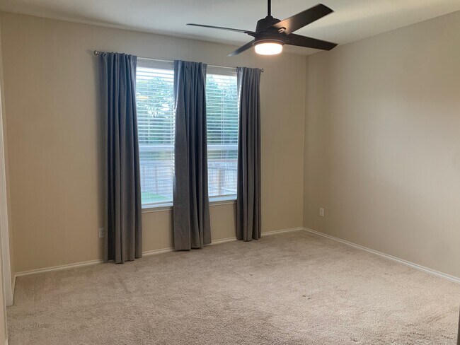 Foto del edificio - 11837 Snowy River