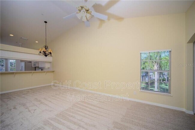 Building Photo - 902 Addington Ct