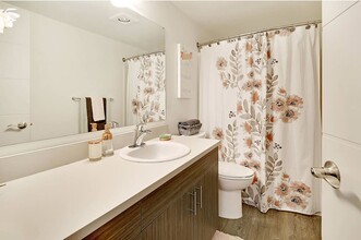 Interior Photo - The Hudson
