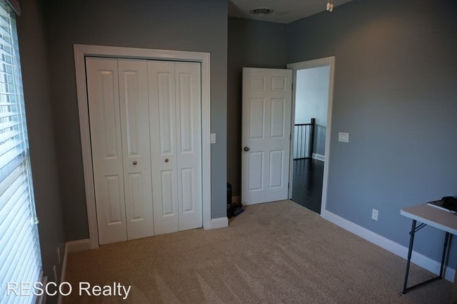 Building Photo - 4 br, 3.5 bath House - 4503 North Bank Road