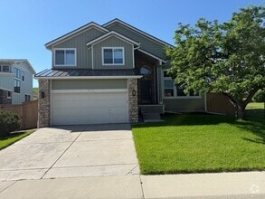 Building Photo - 818 Spyglass Cir