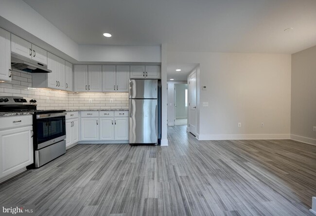 Photo - 19520 Village Walk Drive Unit 3-105 Apartment