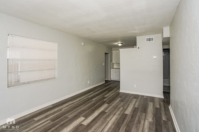 Foto del edificio - 1826 45th St S