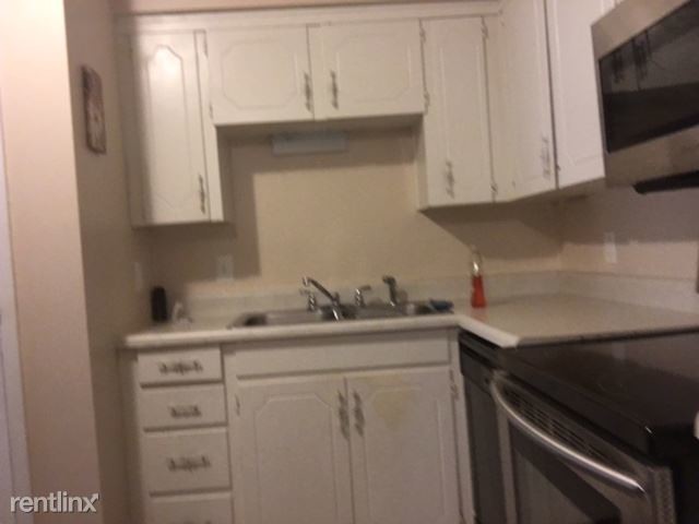 Foto del edificio - 9805 E 61st St
