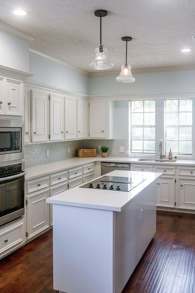 Building Photo - 18319 Arbor Terrace Dr