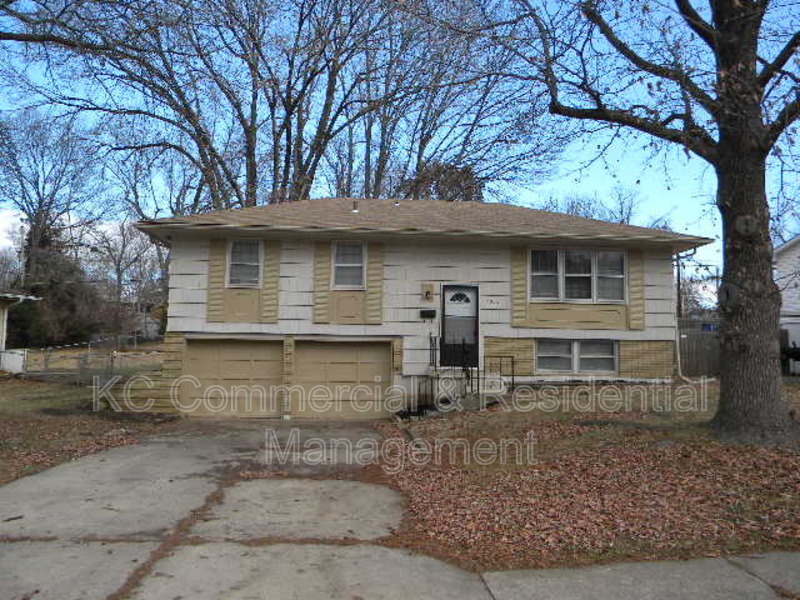 Primary Photo - 5033 Hawthorne Avenue