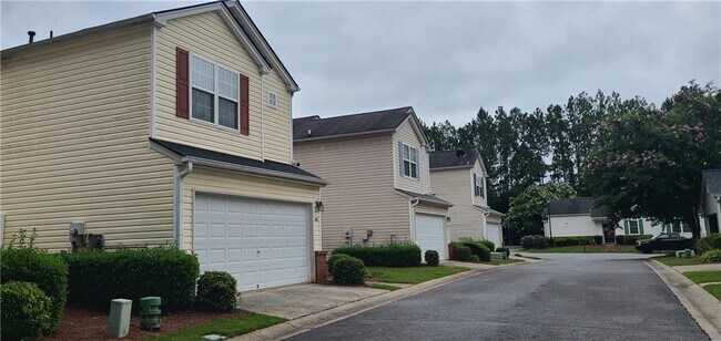 Building Photo - 790 Windcroft Cir NW