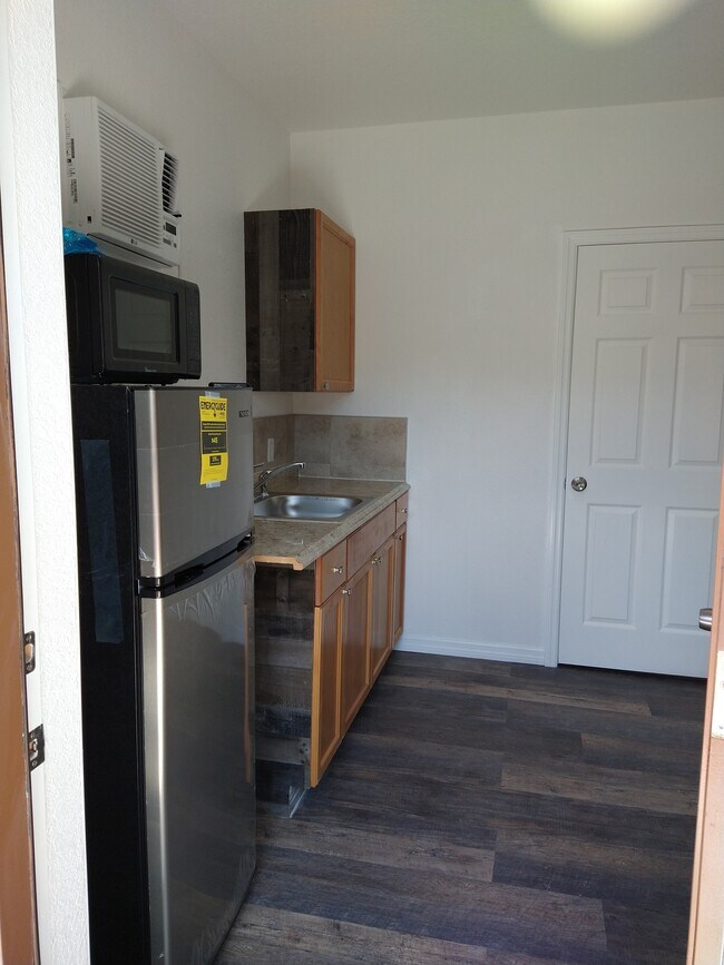 Building Photo - 1488 Tallahassee Blvd