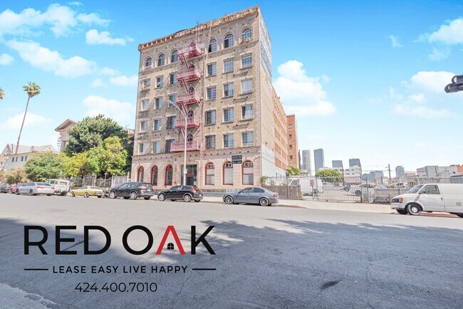 Building Photo - 744 Beacon Ave