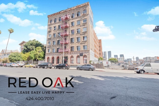 Building Photo - 744 Beacon Ave