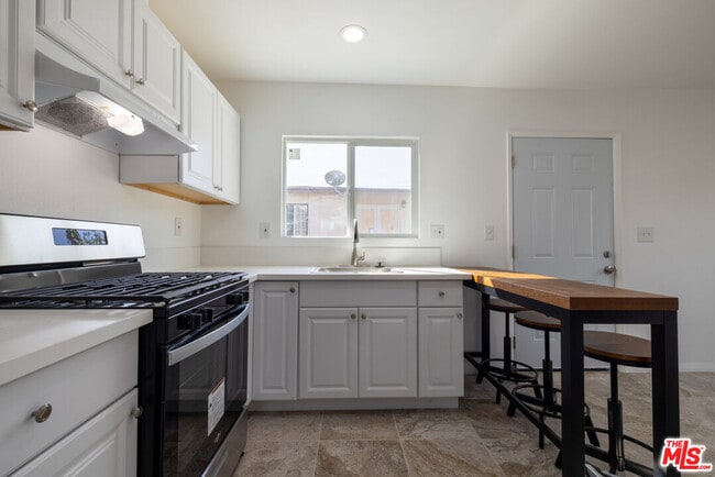 Foto del edificio - 15415 Sandstone St