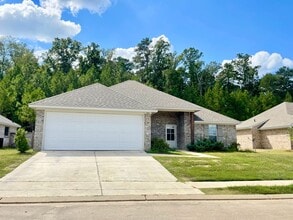 Building Photo - 556 Stone Brook Pl