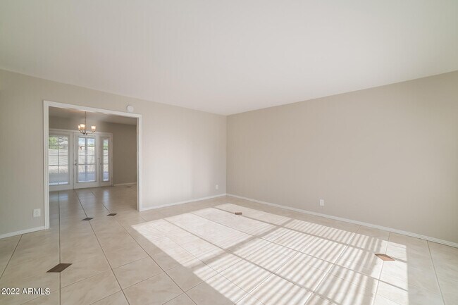 Building Photo - 7215 N 37th Ave