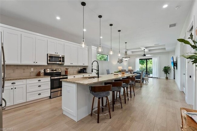 Foto del edificio - 3552 Hibiscus Ave