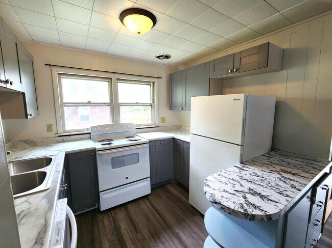 Foto del edificio - 215.5 S Governor St