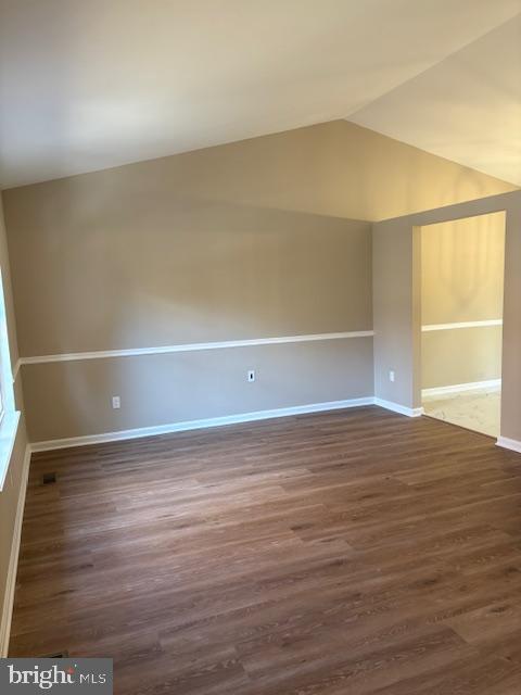 Foto del edificio - 6135 Rainbow Dr