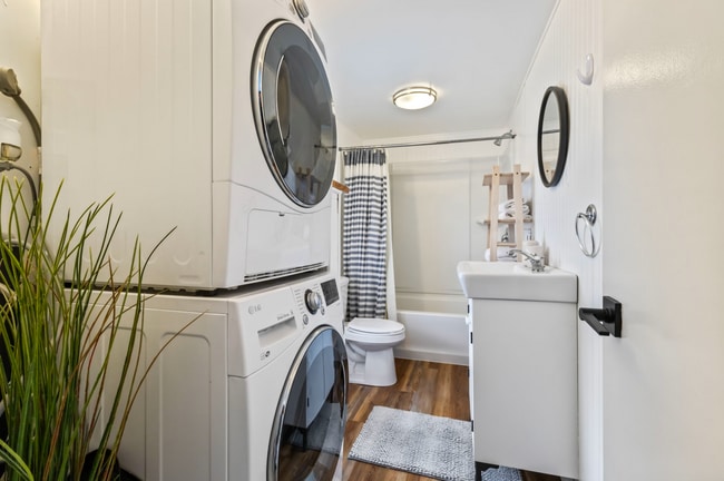 Photo du bâtiment - 318 Main St