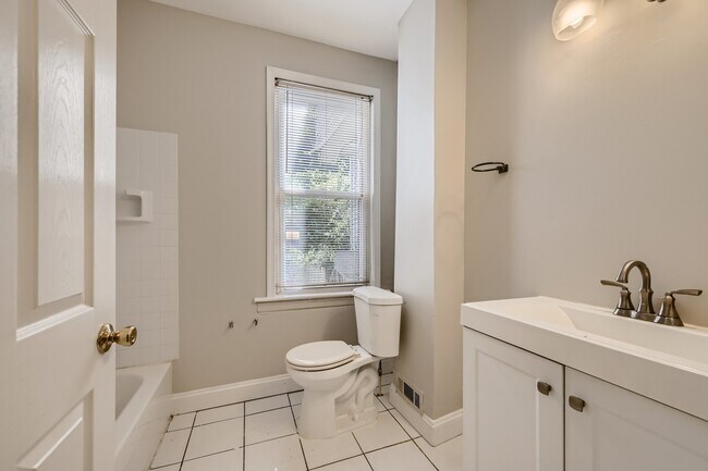 Building Photo - 3502 Greenspring Ave