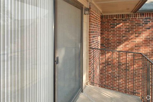 Interior Photo - Valley Creek Apartments