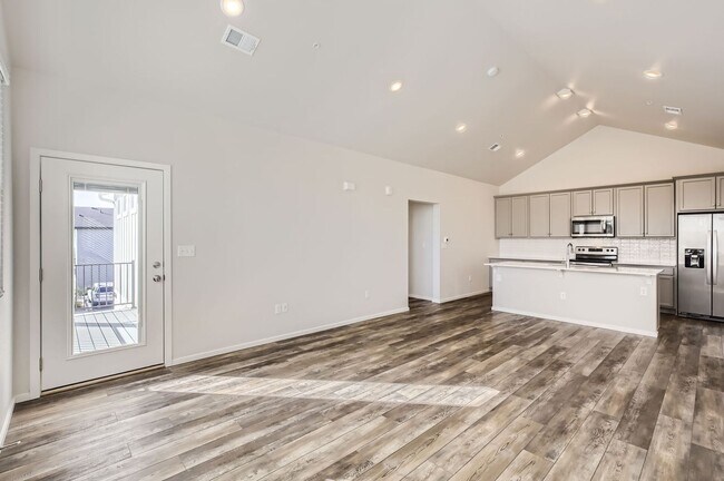 Foto del edificio - 2060 Autumn Moon Dr