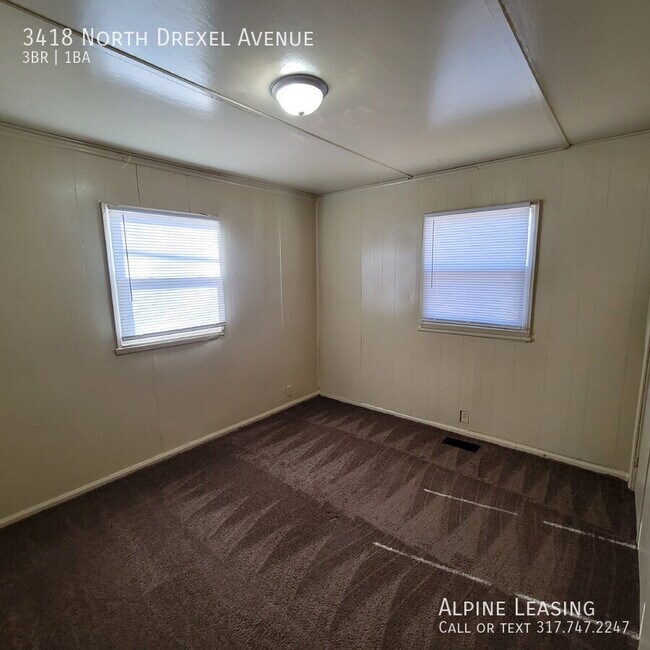 Foto del edificio - 3418 N Drexel Ave