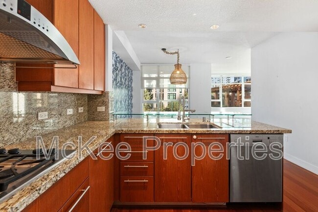 Foto del edificio - 1199 Pacific Hwy