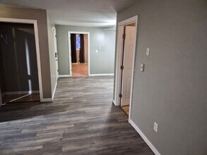 Building Photo - 155-159 Auburn St