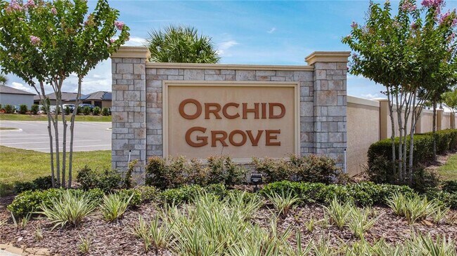 Foto del edificio - 901 Orchid Grove Blvd