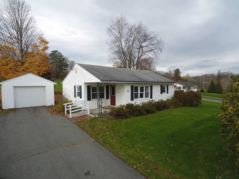Primary Photo - 110 Mountain View Dr