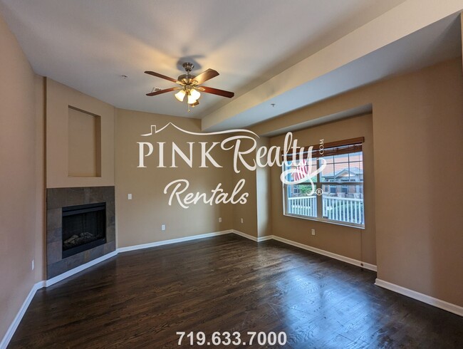 Building Photo - 2002 Phillips Alley