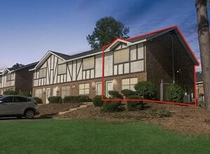 Building Photo - 2505 Nottingham Way