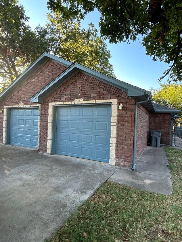 Foto principal - 1510 NW Dearborn Ave