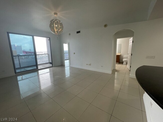 Building Photo - 200 W Sahara Ave