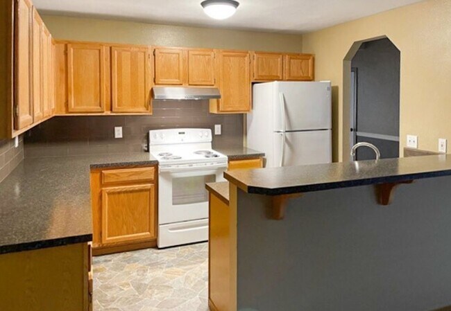Foto del edificio - 2104 N Yellowstone St
