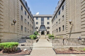 Building Photo - 4355 Maryland Ave