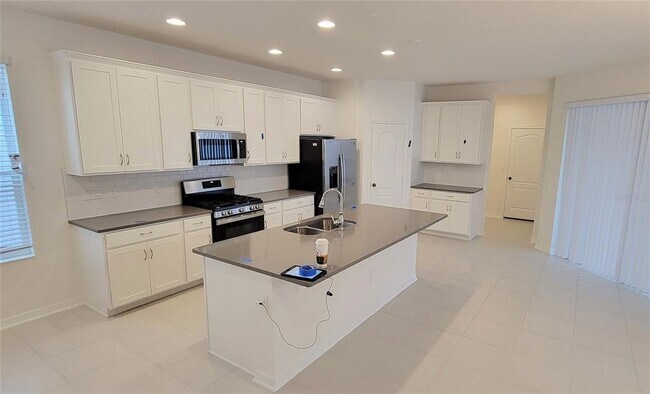 Building Photo - 12120 Encore At Ovation Way