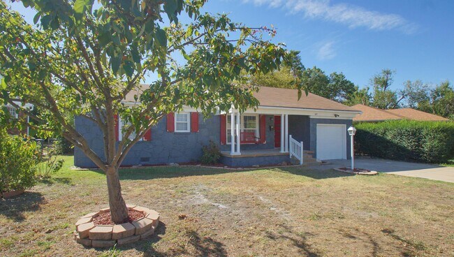 Building Photo - 1422 Downing St