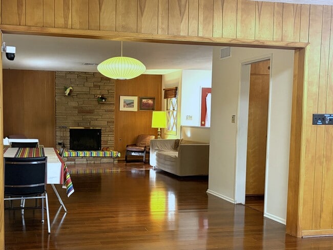 Building Photo - 108 Barret Rd