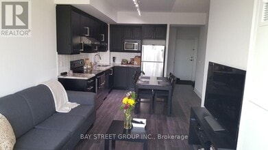 Building Photo - 38 Cedarland Dr