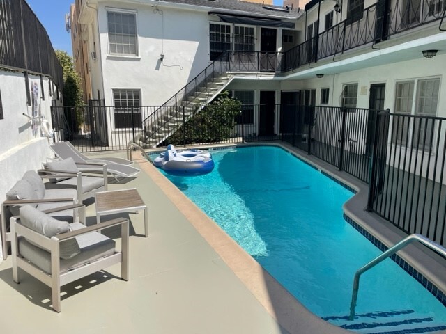 Foto principal - 650 Levering Ave