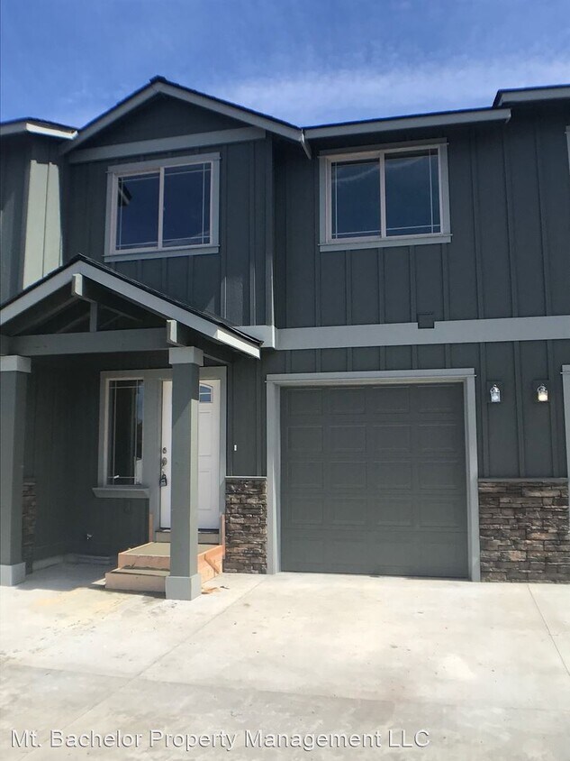 Foto principal - 2727 SW Juniper Ave
