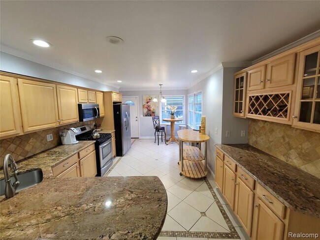 Foto del edificio - 18311 Norwich Rd