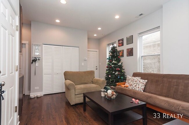 Foto del edificio - 1338 W. Huron-3F